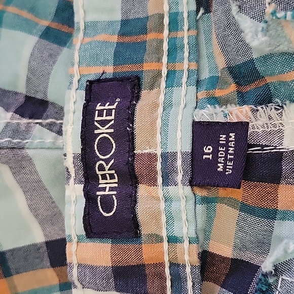 Cherokee size 16 Shorts with Adjustable Waist - Picture 3 of 3
